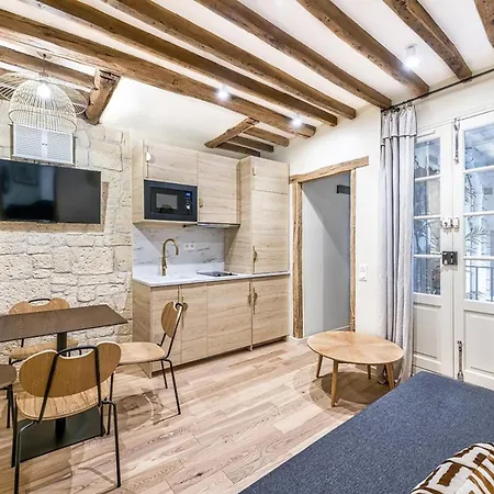 Apartment Palais Royal - Victoires 1bdr By B'your Paris